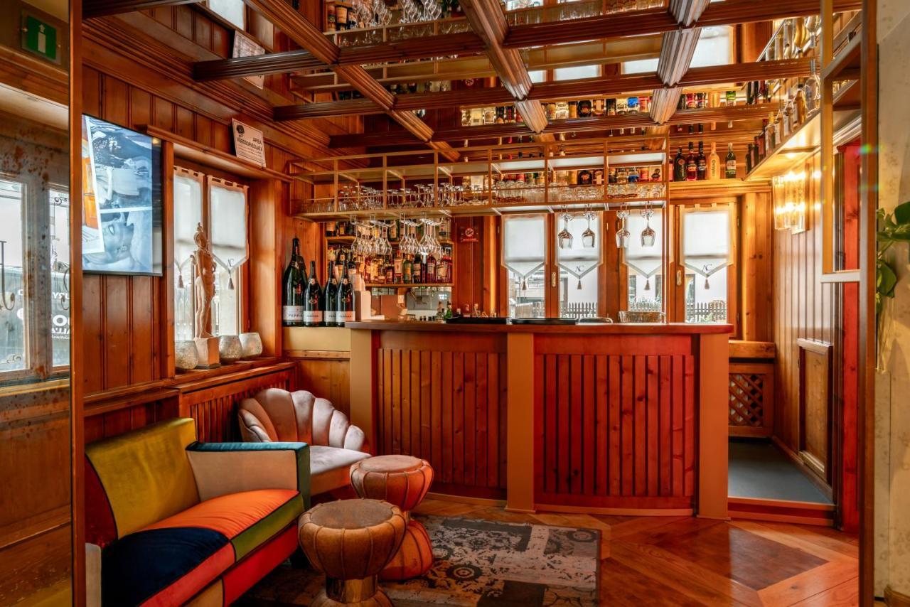 Ambra Cortina Luxury&fashion Cortina d'Ampezzo