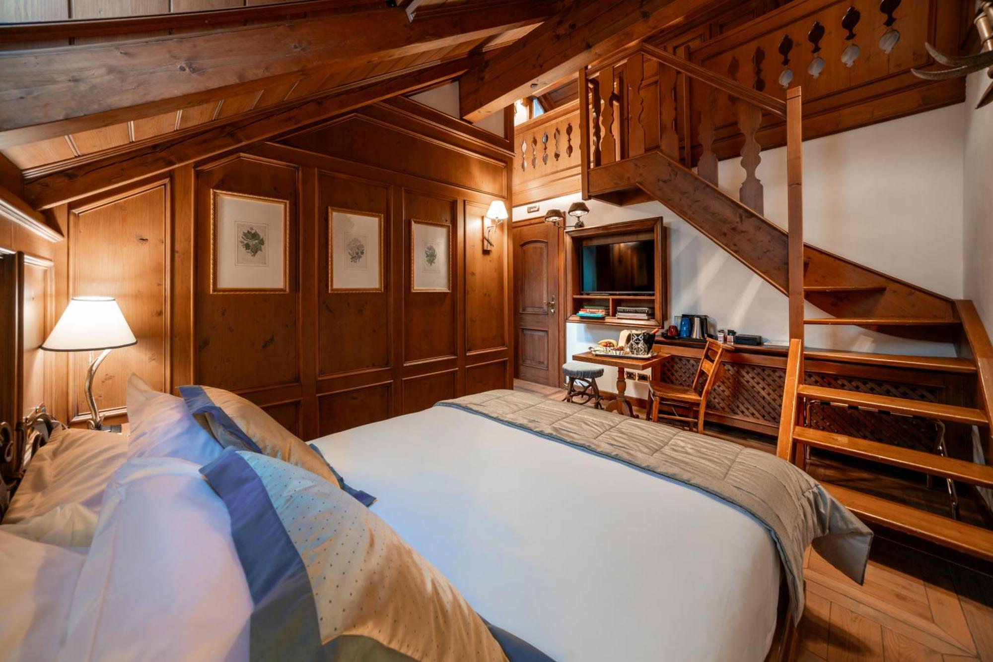 Ambra Cortina Luxury&fashion Cortina dʼAmpezzo